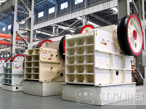 顎式破碎機(jī)配件組成