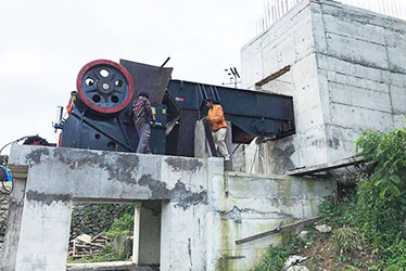 廣東煤矸石破碎生產(chǎn)線現(xiàn)場