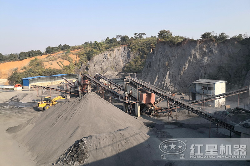 想要砂里“淘金”，生產(chǎn)機制砂設(shè)備有幾種？推薦一二