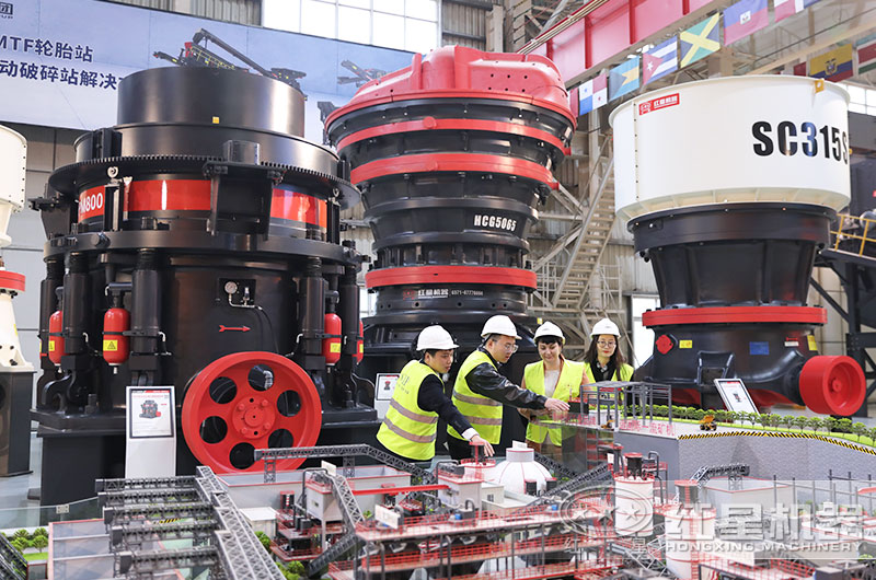 客戶來廠參觀設(shè)備 客戶來廠參觀設(shè)備