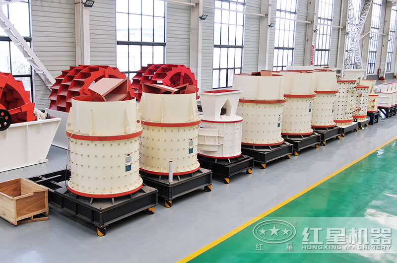 不同型號(hào)復(fù)合破碎機(jī)圖片