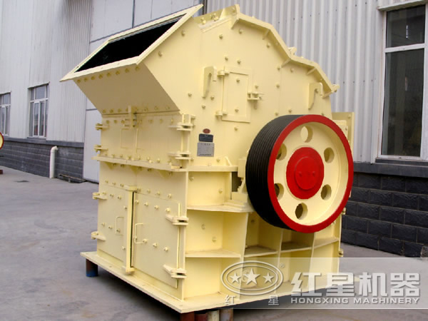 PXJ800×600型石灰石高產(chǎn)細(xì)碎機(jī)_小功率，大能力，值得一看