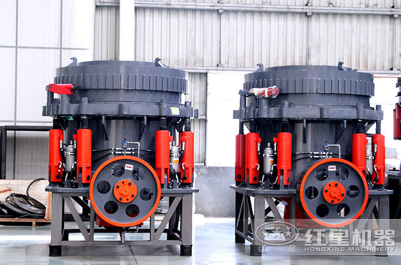 含鐵的石頭用什么破碎機粉碎比較好？