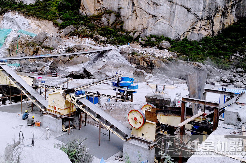 是繼續(xù)觀望還是果斷買沙子石子生產(chǎn)線設備，先來看看2019年價格走勢