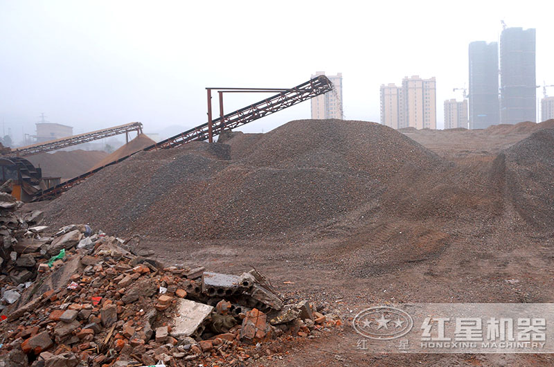 建筑垃圾變廢為磚設備多少錢，建筑垃圾做的磚多少錢一塊？