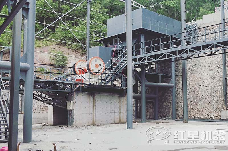 鎂砂有什么用途？破碎鎂砂用什么設(shè)備？