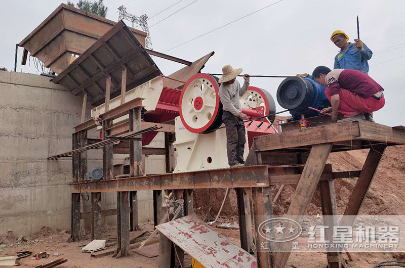 顎式破碎機(jī)可以用于細(xì)碎嗎?出料粒度怎么調(diào)節(jié)？