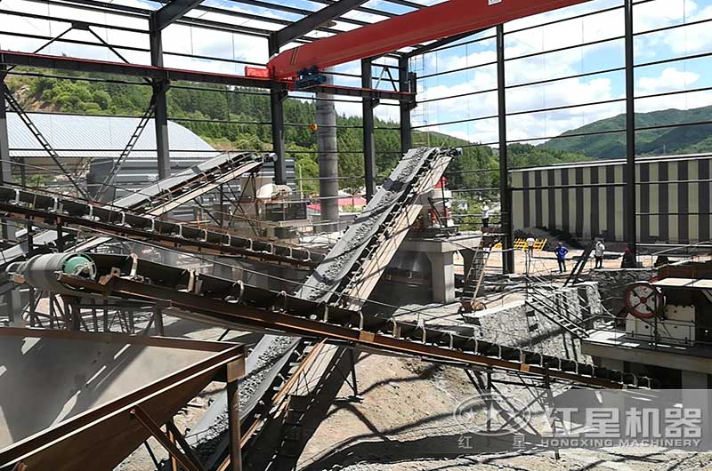 碎石價格多少錢一方？中碎碎石機一天能碎多少噸？多少錢一臺？