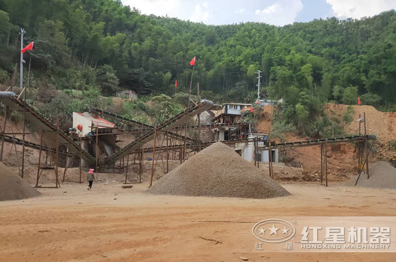 15萬(wàn)預(yù)算，能買到哪種河卵石及建筑廢料用多功能破碎機(jī)？