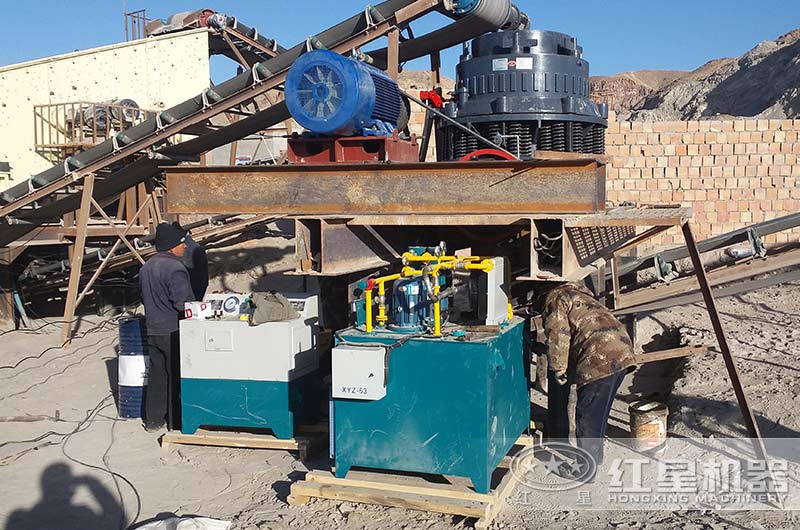 175紅星圓錐機配多少千瓦電機？每小時能生產(chǎn)多少噸石子？銅套怎么換？