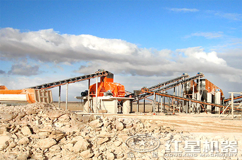 磚頭石頭混凝土破碎機(jī)環(huán)保嗎？破碎生產(chǎn)需要幾個(gè)過程？日產(chǎn)量是多少？